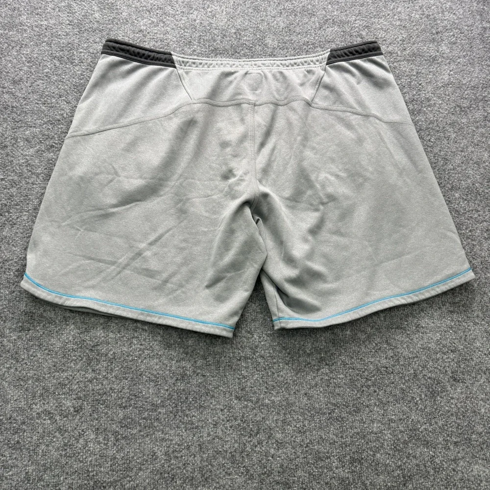 The North Face Shorts Mens XXL Gray Blue Fleece‎ Lined Zipper Pockets Athletic